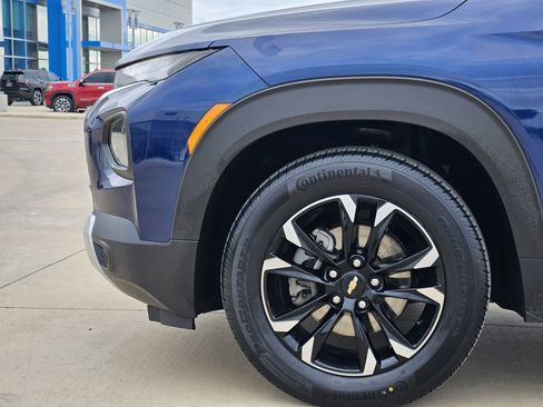 Certified 2023 Chevrolet TrailBlazer LT FWD image 13