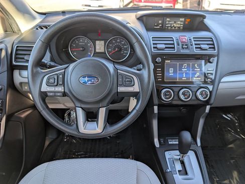 Used 2018 Subaru Forester 2.5i Premium w/ All-Weather Package image 16