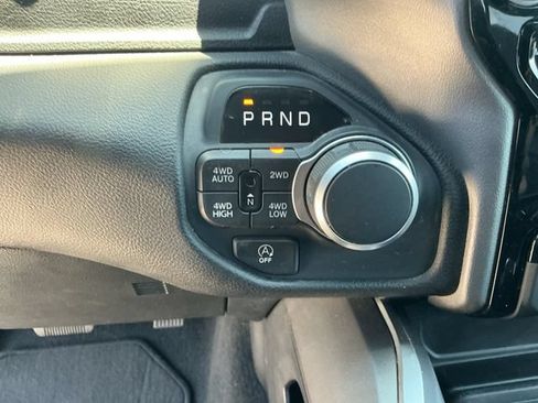 Used 2025 RAM 1500 Big Horn AWD/4WD image 18