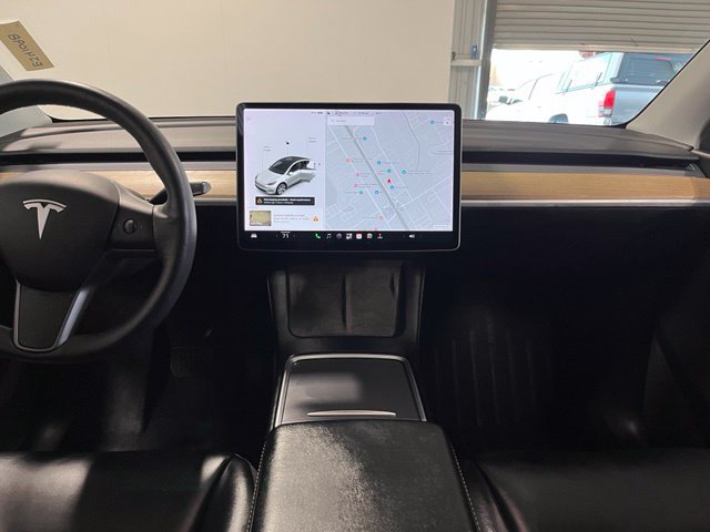 Used 2021 Tesla Model Y Long Range AWD/4WD image 21