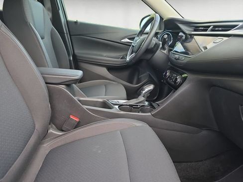 Used 2021 Buick Encore GX Preferred w/ Cold Weather Comfort Package AWD/4WD image 15