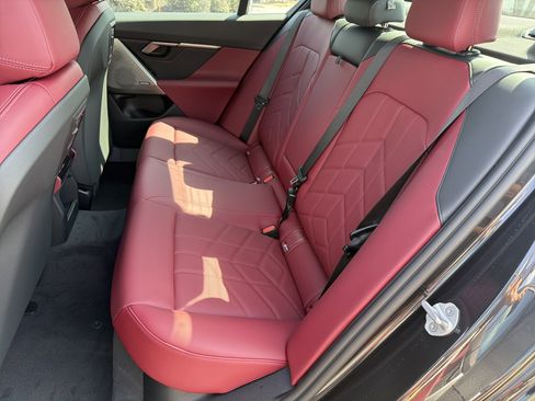 New 2026 BMW 530i xDrive w/ Convenience Package image 19