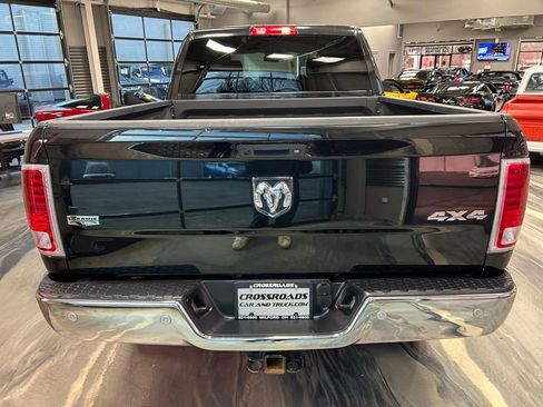 Used 2018 RAM 2500 Laramie image 29