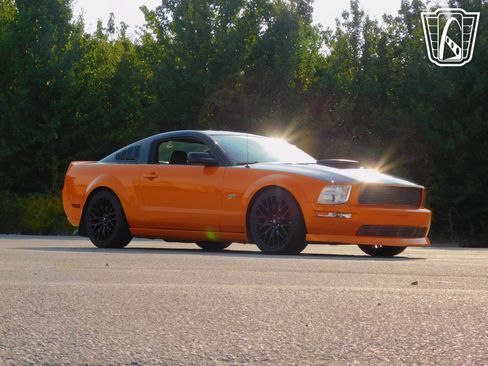 Used 2008 Ford Mustang GT Premium image 32