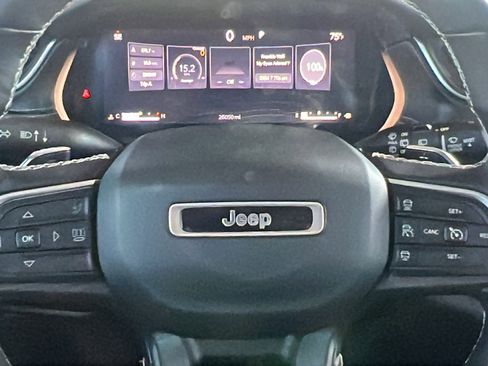 Used 2021 Jeep Grand Cherokee L Limited image 34