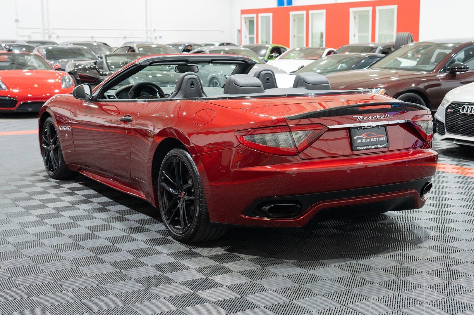 Used 2017 Maserati GranTurismo Sport RWD image 4