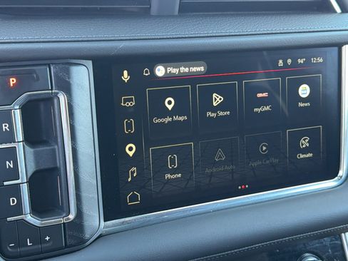 Used 2024 GMC Yukon Denali w/ Advanced Technology Package AWD/4WD image 15