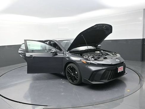 New 2026 Toyota Camry SE w/ Convenience Package FWD image 35