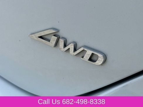 Used 2025 Genesis G70 2.5T AWD/4WD image 10