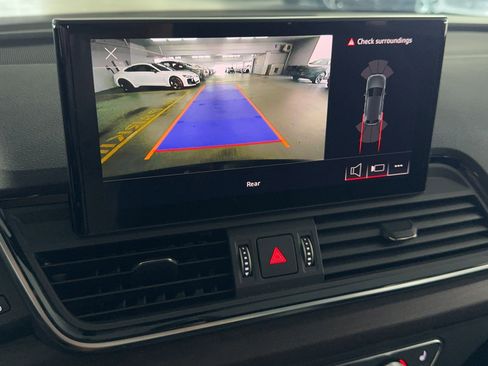 Used 2023 Audi Q5 2.0T Premium w/ Convenience Package image 24