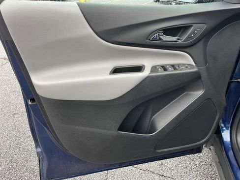 Used 2023 Chevrolet Equinox LS w/ LS Convenience Package image 14