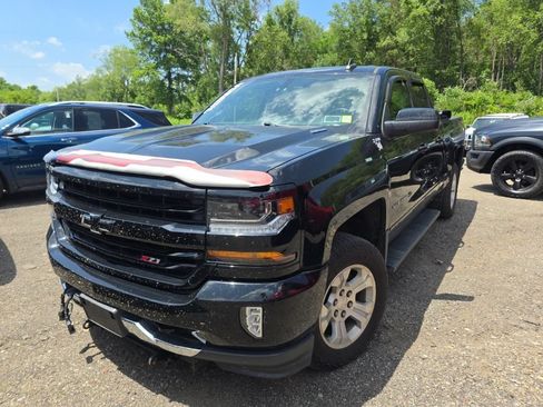 Used 2019 Chevrolet Silverado 1500 LT w/ All Star Edition AWD/4WD image 10