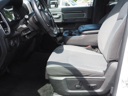 Used 2023 RAM 2500 Big Horn w/ Level 1 Equipment Group AWD/4WD image 19
