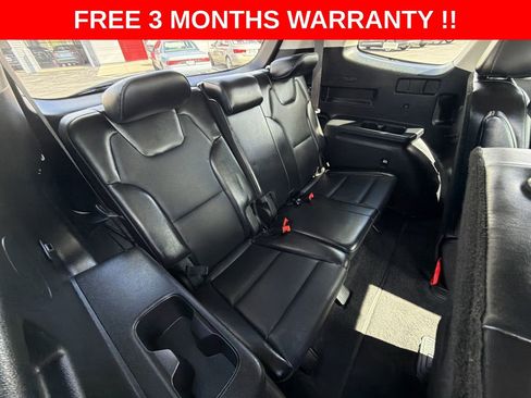 Used 2025 Kia Telluride S FWD image 24