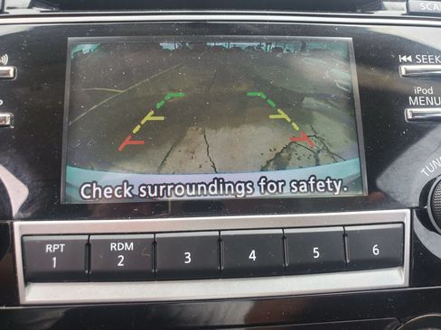 Used 2018 Nissan Altima 2.5 SV FWD image 3