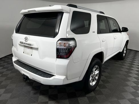 Used 2022 Toyota 4Runner SR5 image 5