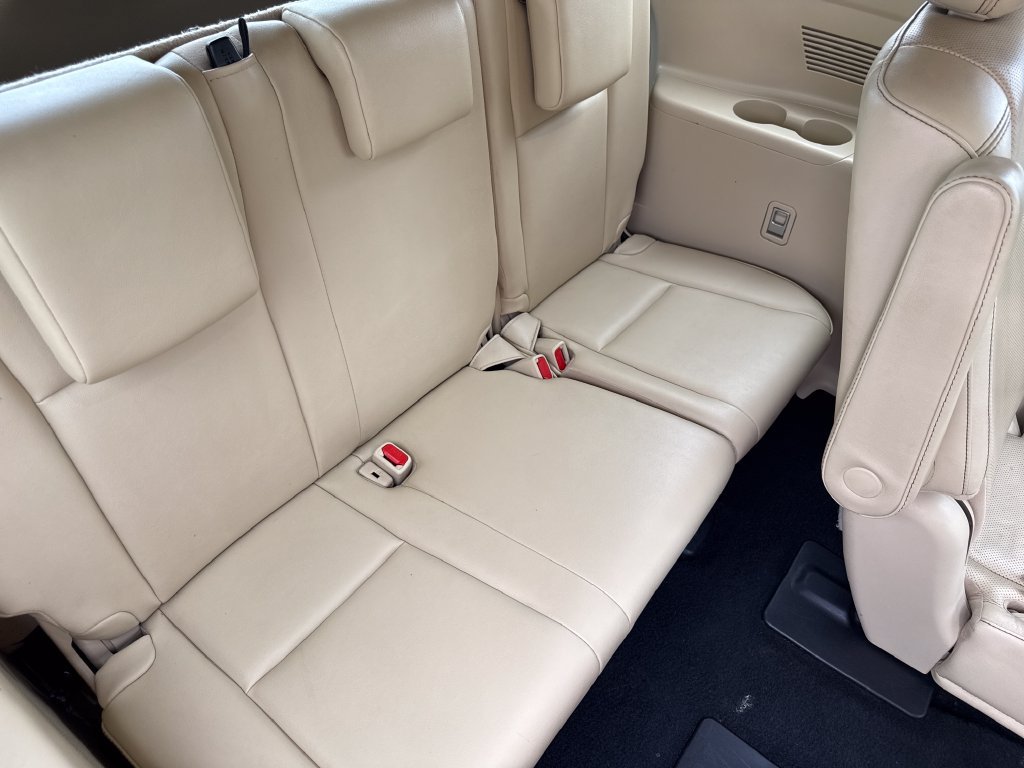 Used 2019 Toyota Highlander Limited AWD/4WD image 29