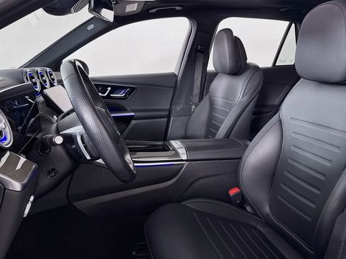 Certified 2023 Mercedes-Benz GLC 300 4MATIC w/ Pinnacle Trim Package image 17