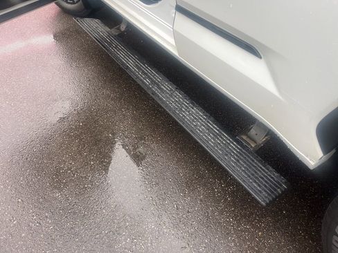 Used 2024 Toyota Sequoia Platinum AWD/4WD image 15