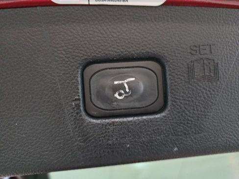 Used 2020 Ford Edge ST w/ Equipment Group 401A AWD/4WD image 16