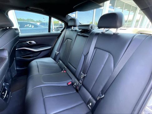 Used 2023 BMW 330i Sedan RWD image 22