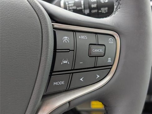 New 2026 Lexus UX 300h AWD image 21