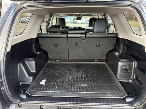 Used 2021 Toyota 4Runner SR5 Premium image 15