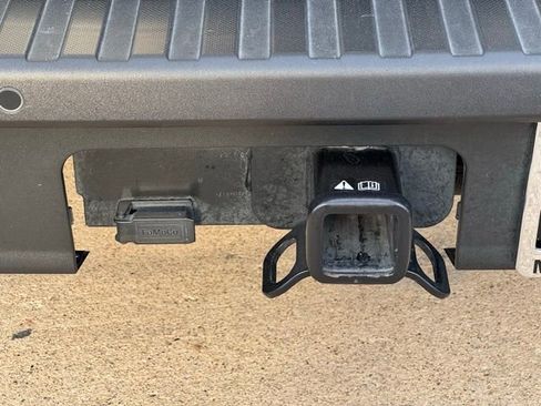 Used 2024 Ford Maverick Lariat image 10