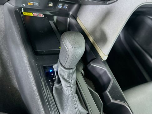 Used 2025 Toyota Camry LE image 24