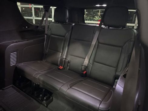 Used 2021 GMC Yukon XL Denali w/ Denali Premium Package AWD/4WD image 36