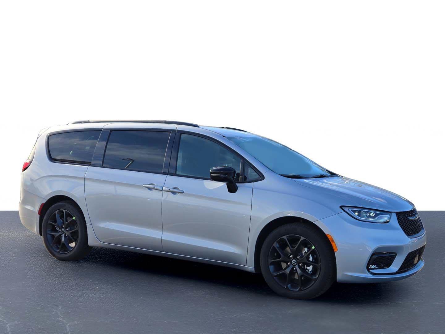New 2026 Chrysler Pacifica Select w/ S Appearance Package FWD image 5