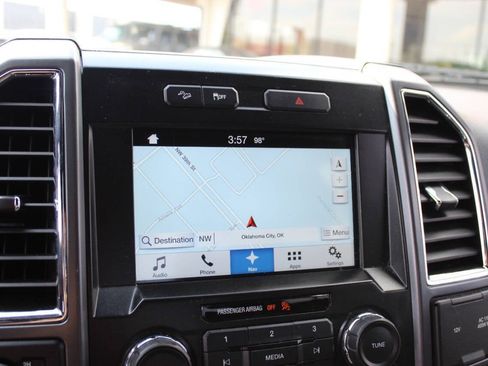 Used 2016 Ford F150 XLT w/ Equipment Group 302A Luxury image 21