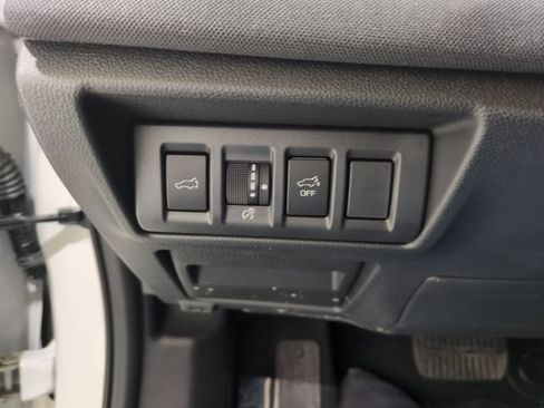 Certified 2025 Subaru Outback Premium AWD/4WD image 19