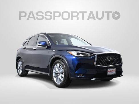 Used 2022 INFINITI QX50 Luxe AWD/4WD image 3