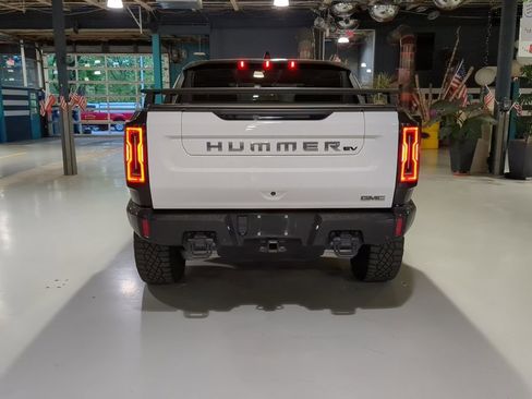 Used 2022 GMC Hummer EV Edition 1 w/ LPO, Illumination Package AWD/4WD image 8