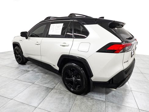 Used 2019 Toyota RAV4 XSE w/ XSE Weather Package AWD/4WD image 5