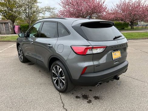 Certified 2022 Ford Escape SEL w/ SEL Stealth AWD Package image 7
