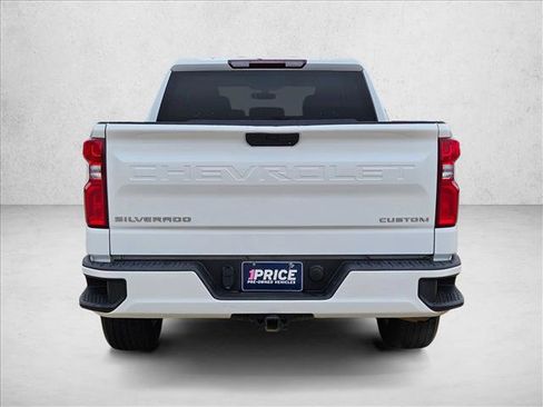 Used 2020 Chevrolet Silverado 1500 Custom w/ Custom Value Package image 7