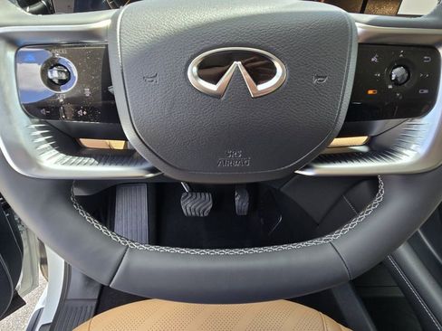 New 2026 INFINITI QX80 Luxe RWD image 25