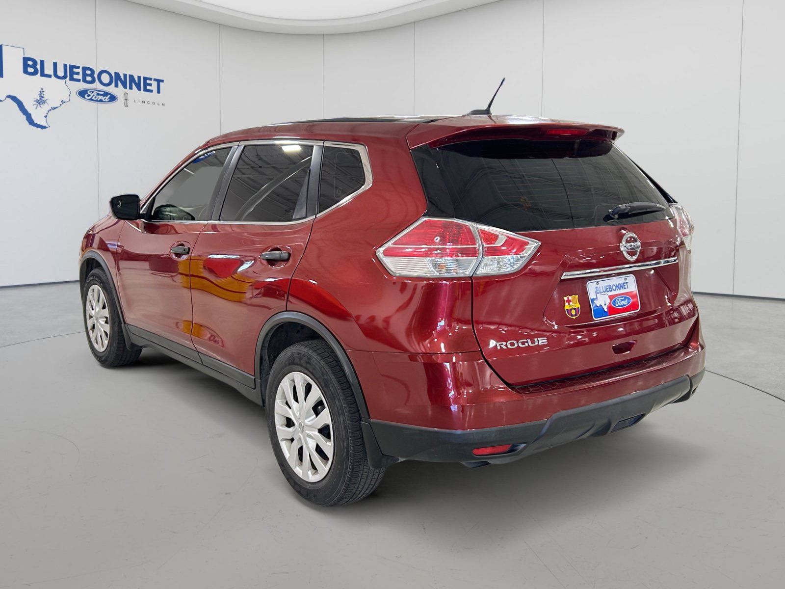 Used 2016 Nissan Rogue S FWD image 7