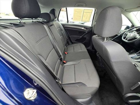 Used 2019 Volkswagen e-Golf SE w/ Driver Assistance Package FWD image 12