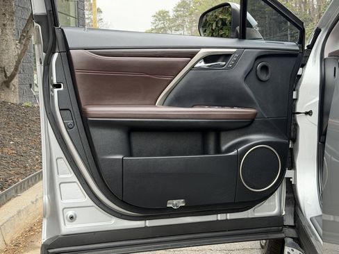 Used 2018 Lexus RX 350L FWD image 28