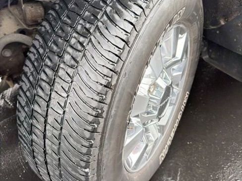 Used 2017 Chevrolet Silverado 2500 LTZ AWD/4WD image 5