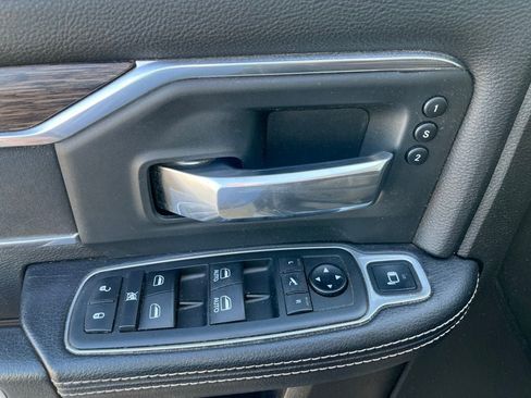 Used 2019 RAM 2500 Laramie AWD/4WD image 27