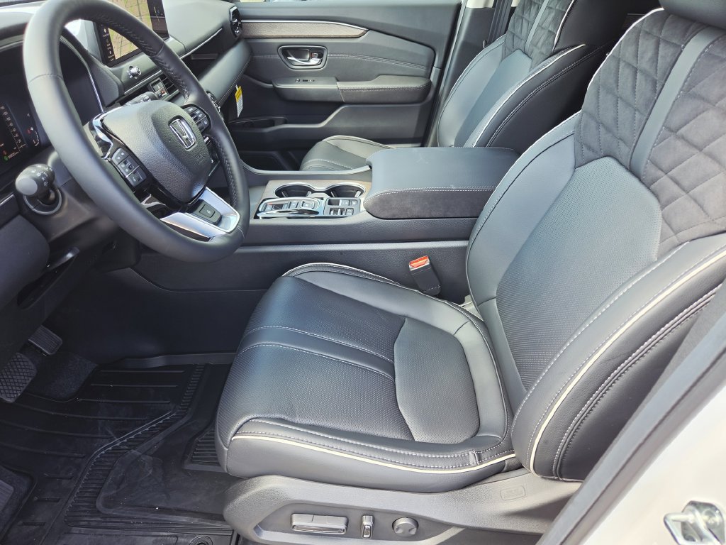 New 2026 Honda Pilot Elite image 8