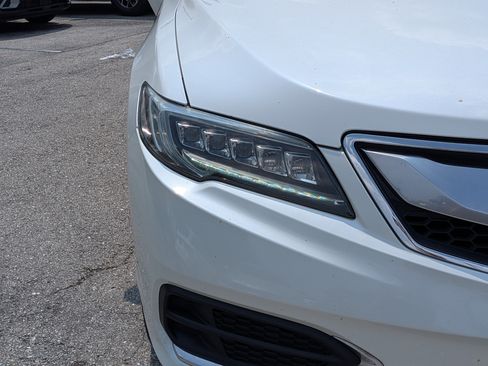 Used 2017 Acura RDX w/ Tech & AcuraWatch Plus Pack FWD image 10