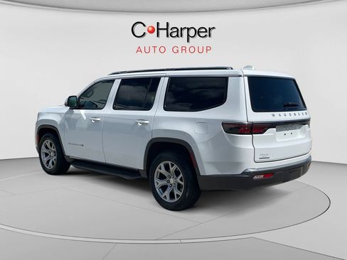 Used 2022 Jeep Wagoneer Series I w/ Convenience Group I AWD/4WD image 5