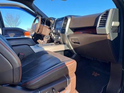 Used 2015 Ford F150 King Ranch image 14