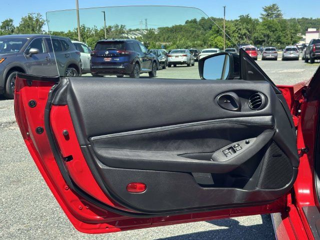 Used 2025 Nissan Z NISMO w/ Floor Mat Package RWD image 16