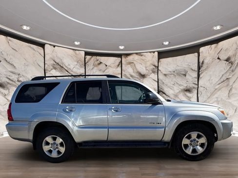 Used 2006 Toyota 4Runner SR5 image 4